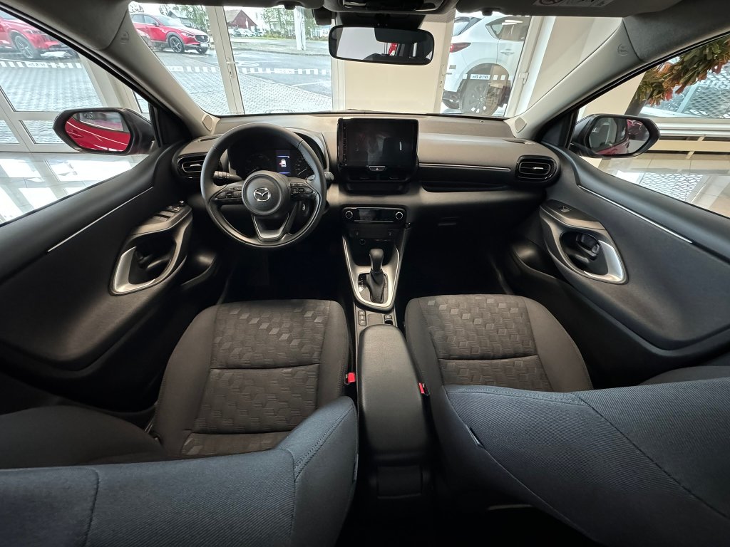 Mazda 2 Hybrid